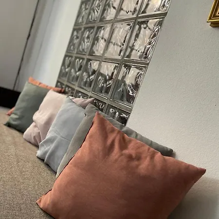 Daire Artemisia Pisa